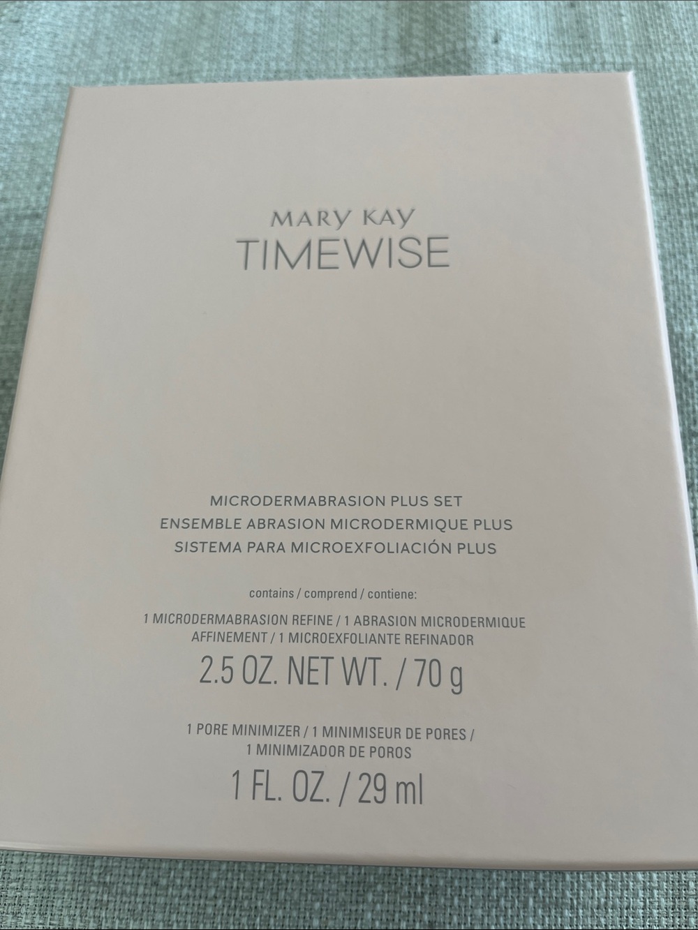 Mary Kay TimeWise Microdermabrasion Plus Set - Pale Pink Packaging